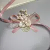 Padrinos Damas de Honor Boutonnières Novio Novia Ceremonia de Boda Corsages para los Padres Fiesta de Bienvenida Fiesta de Despedida Pulseras para Hermanos