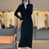 Novo Vestido Longo de Tricô de Lã Feminino Outono/Inverno 2026, Emagrecedor, Versátil, Elegante, Solto e Moderno