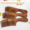Fornecedor da Fábrica Pente de Madeira Maciça Espessado de Sândalo Dourado Pente de Madeira de Sândalo para Massagem Dentes Finos Pente Criativo para Presente Cuidados com o Cabelo