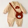 Macacão de Bebê Ursinho Super Fofo Outono Estilo Coreano Macacão Casual Infantil de Manga Longa para Sair e Roupas de Escalada com Bolsa