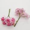 Material de guirlanda artesanal faça você mesmo Mori menina cravo girassol simulação pano buquê de flores segurando flores mão decoração de flores