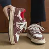 Zapatos Deportivos Casuales para Hombre de Suela Gruesa Nicho Skate 2026 Nuevo Otoño Estudiante Transpirables Versátiles Caña Baja Retro Zapatos para Hombre