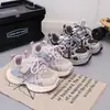 Zapatillas Deportivas de Malla Transpirable para Niños y Niñas, Estilo Papá, Ligeras, Antideslizantes, Cierre de Velcro, Transpirables para Verano, Primavera y Otoño 2026