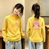 Nueva Capa Interior Otoño/Invierno para Niños Medianos y Grandes, Felpa Térmica, Estilo Coreano, Moderno, Dibujos Animados, Elegante, Manga Larga, Camiseta Base Casual para Niñas