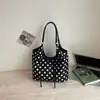 Bolsa de Hombro de Lunares para Viajes Diarios para Mujer, Nueva Tendencia de Moda de Primavera 2026, Bolso de Hombro Súper Popular, Bolso Cubo de Gran Capacidad