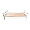 En stock Suministro Cama de una sola capa Antiepidemia 0.9/1.2M de ancho Cabina Cuadrada Campamento de Aislamiento Hospitalario Cama Individual Individual de Tubo de Hierro Cuadrado de una sola capa