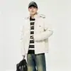 Chaqueta de algodón de invierno para hombre, estilo corto, engrosada, nuevo modelo 2026, diseñada para hombres de mediana edad y jóvenes, de alta gama, cálida, con cuello alto, elegante y moderna