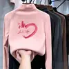 Camiseta de manga longa DeRong para meninas, adequada para primavera, outono e inverno, uma camada base quente, blusa estampada para meninas, roupas de outono e inverno para bebês meninas