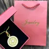 Nuevo Collar con Colgante de Brújula de Ocho Tesoros Giratoria Chapado en Oro de Estilo Chino Tradicional Incrustado de Diamantes para Mujer, Joyería de Estilo Vintage, Regalo de Seguro