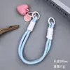 Nuevo Lanyard para Teléfono Trenzado de Moda Estilo Dopamina con Doble Hebilla y Colgante de Llavero de Corazón para Mochila, Botella de Agua y Decoración de Auriculares