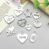 1 nuevo colgante de aleación de plata antigua con forma de corazón simulado y letra inglesa, colgante para accesorios de joyería DIY