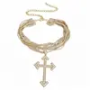 Collar con colgante de cruz multicapa incrustado de diamantes, exquisito, moderno, diseño único, cadena para la clavícula, lujo ligero, accesorio de alta gama