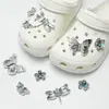 2026 Moda Nuevo Versátil Zueco de Oso con Cuentas Accesorios para Zapatos DIY Dijes Desmontables para Zapatos Hebillas de Zapatos de Alta Gama