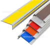 Tiras antiderrapantes para escadas, tiras antiderrapantes autoadesivas de PVC espessado, acabamento de borda para degraus e pisos externos, popular para vendas transfronteiriças