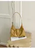 Bolsa de hombro cruzada de nuevo estilo retro simple elegante de alta gama para debajo del brazo nicho versión coreana casual para ir al trabajo bandolera para mujer