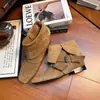 Botines de Cuero Esmerilado Hong Kong Estilo Chica Spicy Occidental Vaquero Mujer Primavera/Otoño 2026 Nuevos Suela Plana Botas Martin con Solapa