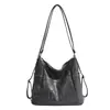 2026 Nova Moda Casual Estilosa Simples Personalidade Design Bolsa Tote Feminina Tendência Grande Capacidade Mochila para o Dia a Dia