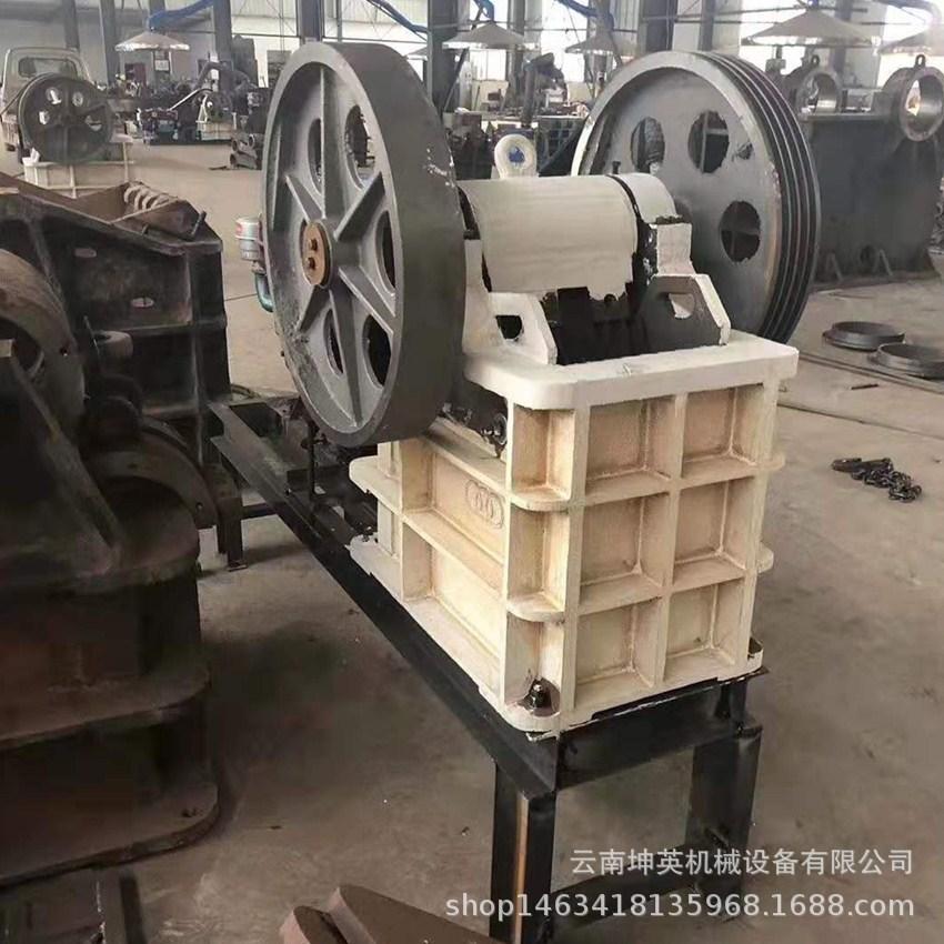 小鄂破111