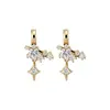Pendientes de Clip~Oro Real de 14K Electrochapado Diseño de Estrella con Circonita, Simples y de Moda, Estilo de Lujo Ligero, Diseño Único, Pendientes sin Perforación
