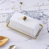Plato de Cerámica Estilo Europeo con Perlas y Artesanía, Adecuado para Hoteles, Clubes y Uso Doméstico, Té de la Tarde y Platos Gourmet, con Pequeñas Imperfecciones en la Presentación