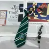 Broche Harry Potter Gravata Lanferdo Faculdade Sonserina Listrada Laço Jk Uniforme Gravata Borboleta Moderna para Homens e Mulheres