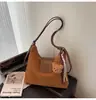 Bolsa Tote para Trajeto Transfronteiriço para Mulheres 2026 Nova Mochila de Grande Capacidade Versátil Casual Nicho Bolsa de Ombro Bolsa Transversal