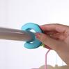 Fivela anti-sopro vara de roupas antiderrapante fivela à prova de vento gancho à prova de vento Cabide criativo tubo redondo fivela fixa anel de roupas