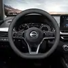 Adequado para Nissan Sylphy, Teana, X-Trail, Qashqai e Kicks, esta capa de volante é antiderrapante, ultrafina, leve e universal para todas as estações.