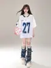 Camiseta Deportiva Casual de Malla Transpirable Estilo Retro Americano con Cuello en V y Manga Corta para Hombres y Mujeres Verano Parejas