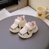 Zapatos de Princesa de Cristal Nuevos para Niños Primavera y Otoño Moda Versátil Lentejuelas Mariposa Cómodos Zapatos de una Sola Pieza Zapatos de Vestir para Niñas