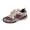 2026 Tenis Blancos de Malla Estilo Coreano de Verano Nuevos para Estudiantes, Zapatos de Tabla Versátiles Deportivos Casuales para Fotografía Callejera K107