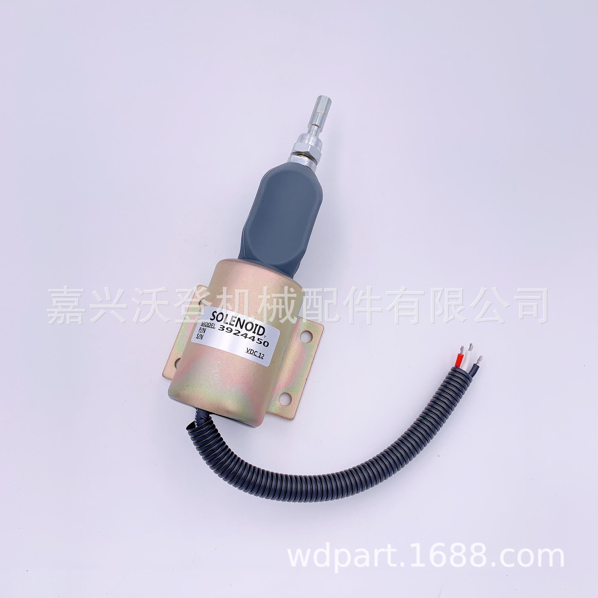 a62b16f8fd9c2343b7f14275a1f06b