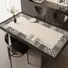 Mantel individual para mesa de comedor estilo americano con un toque de lujo ligero y alta gama, mantel de cuero, lavable, a prueba de aceite, impermeable, resistente al calor, protector de superficie para mesa de centro