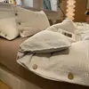 Conjunto de cuatro piezas de jacquard lavado estilo minimalista con botones, sábana bajera y funda nórdica de algodón lavado, juego de tres piezas de sábana bajera ajustada para dormitorio de estudiante 4