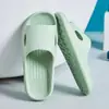 Pantuflas Transpirables que no se deforman, Suela Gruesa, Raya Vertical, Antideslizantes para Baño, Frescas para el Hogar, Estilo Pareja Hombres Mujeres Venta al por Mayor de Fábrica
