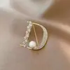 Broche Elegante de Perlas y Mariposas Estilo Coreano para Mujer, Broche Versátil de Pedrería, Pin Creativo Anti-Exposición, Fábrica de Accesorios para Trajes