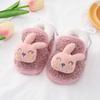 Zapatos de bebé de dibujos animados lindos nuevos para otoño e invierno 2022 zapatos para bebé de 0 a 1 con forro polar suela suave zapatos cálidos para niños pequeños
