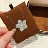 Colar Flor de Diamante Completo Prata Sorte Novo Estilo 2026 Luxo Leve Elegante Exquisito Corrente Clavícula de Alto Padrão Joia Personalização