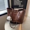 Sacola de grande capacidade da moda 2024 outono nova bolsa de ombro retrô da moda bolsa de ombro casual de contraste de cor simples