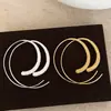 Pendientes Retro Circulares Europeos y Americanos Estilo Minimalista de Lujo Ligero Pendientes de Alta Gama Moda de Nicho de Lujo Ligero Pendientes Sencillos para Mujeres