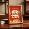 Marco de fotos y expositor de pie estilo danza del león chino, Lingote de oro de buena suerte y prosperidad, Regalo auspicioso, Venta al por mayor, Múltiples tamaños disponibles
