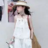 Conjunto de Dos Piezas para Niñas con Top de Tirantes Fruncidos Estilo Coreano y Pantalones de Pierna Ancha 2026 Verano Nuevo Moda Estilo Vacaciones para Niños Mayores
