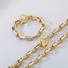 Fabricante de Dongguan Estilo Cool Design Personalizado de Emenda de Corrente Geométrica Estilo Minimalista Conjunto de Joias em Aço Titânio Banhado a Ouro