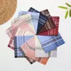 Lenço Quadrado de Bolso Masculino em Poliéster Xadrez Toalha de Bolso Mais Vendido Transfronteiriço Europeu e Americano Toalha de Suor Lenço Clássico Nostálgico 34cm