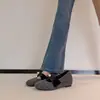 Em estoque: Versão de Lã~ Mesmo Estilo Veludo Perolado Laço Boca Rasa Pelúcia Lã Salto Escondido Sapatos Femininos