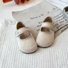 Novos Sapatos Casuais Sapatos Mary Jane com Velcro para Meninas, Tendência Infantil Birkenstock 2026 Primavera e Outono Dopamina Solado Macio
