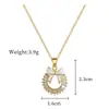 [Acero de Titanio] Collar con Colgante de Zirconia en Forma de Llave con Diamantes Completos, Estilo Palacio Lujoso, Cadena Versátil para la Clavícula para Mujeres, Cadena de Acero de Titanio