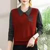Camisa base de malha com lapela para mulheres, novo estilo outono 2026, top da moda com visual de duas peças para mães de meia-idade, suéter de alta qualidade