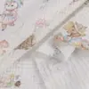 Tecido Crepe de Gaze de Algodão Estampado de Desenho Animado em Estoque Toalha de Banho para Bebê Toalha de Baba para Bebê Tecido Manta Atacado