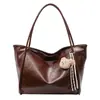 Bolsa Grande Retro Feminina Outono e Inverno 2021 Nova Tendência Moda Nicho Design Bolsa de Ombro Tote Bolsa para o Dia a Dia